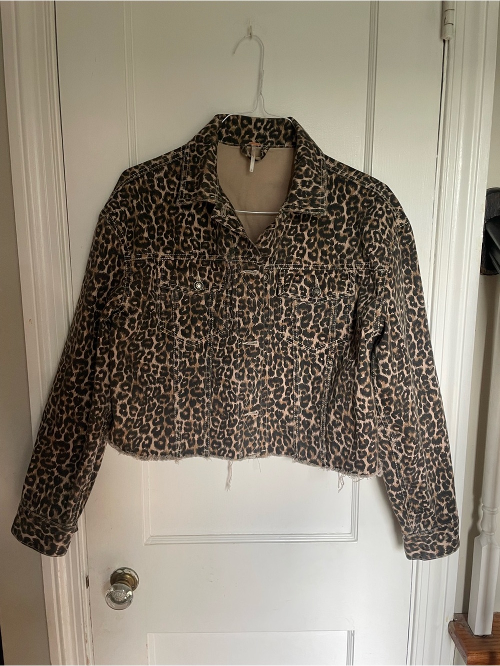 Free People Jacket Womens Brown Cheetah Print Crop Raw Hem Denim Sz S